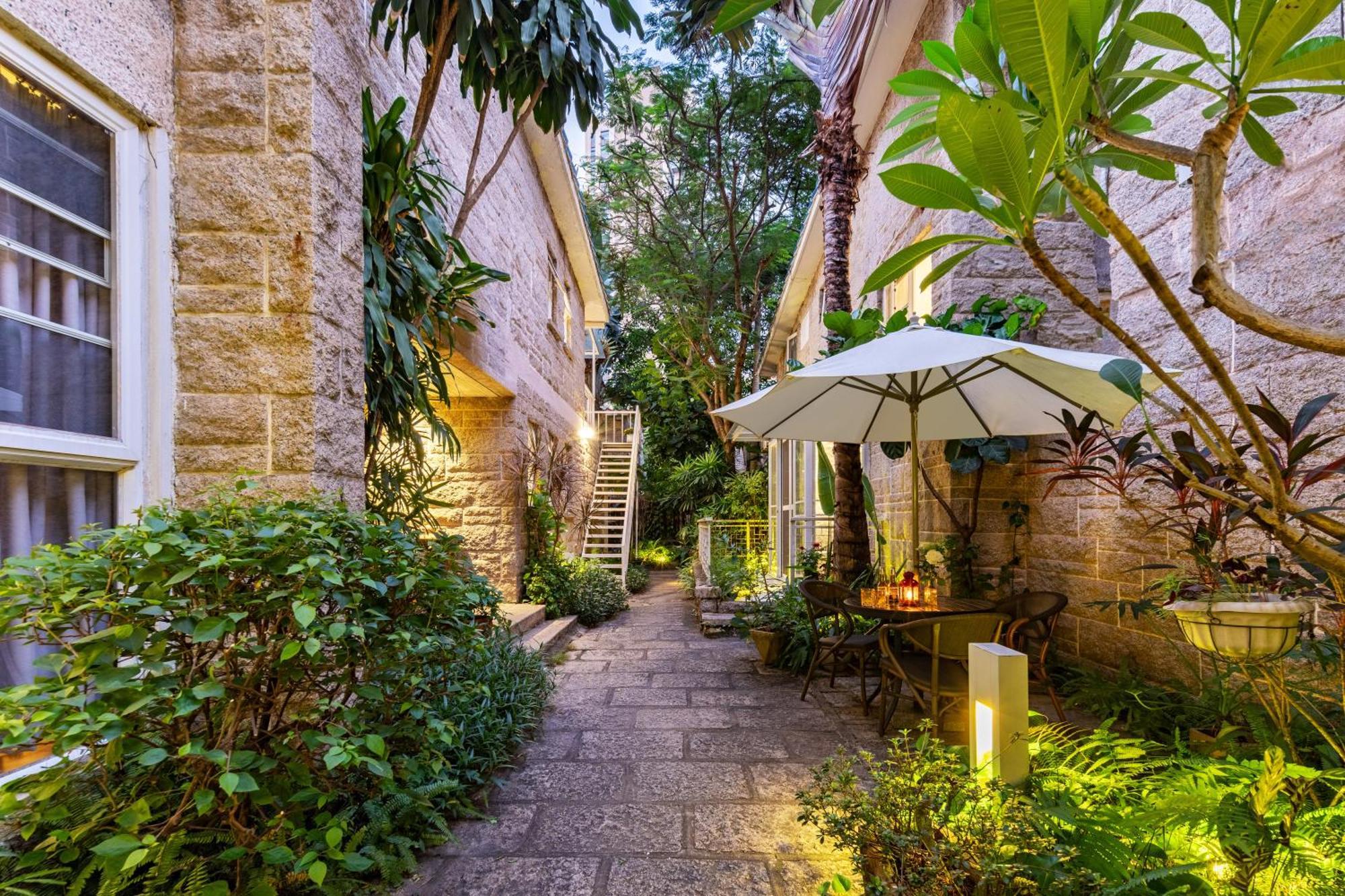 Shenzhen No'6 Garden Villa --French Window With Garden View,Close To Sea World &Shekou Ferry Port &K11 Ecoast &Subway Nearby ,Offer Western Food And Coffee &English Speaking With Tour Services Exterior photo